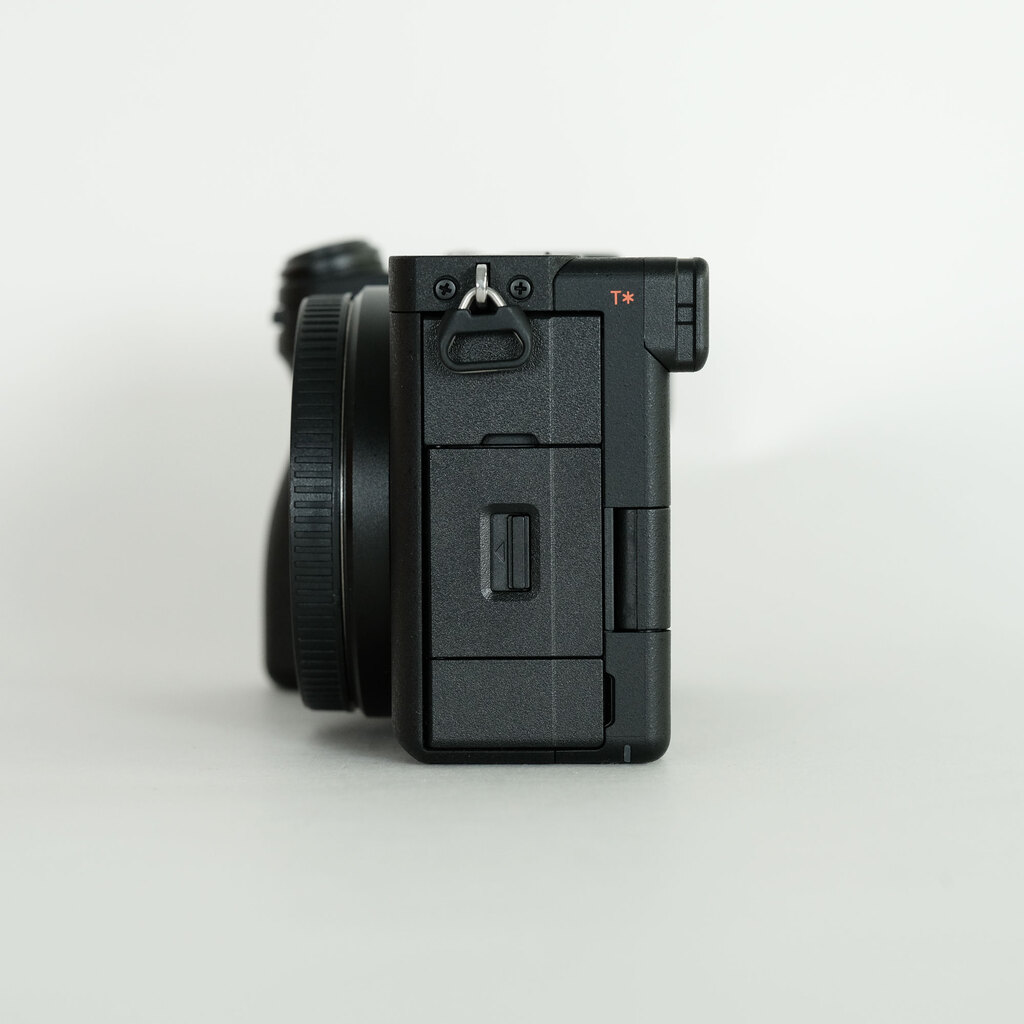 SONY α6700(ILCE-6700) SONY α6700(ILCE-6700)