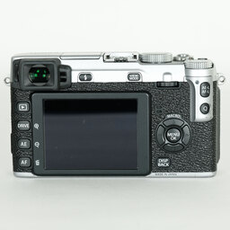 FUJIFILM X-E1 シルバー FUJIFILM X-E1 シルバー