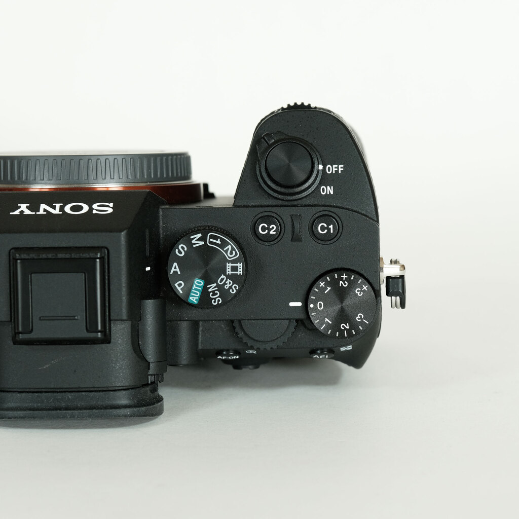 SONY α7 III(ILCE-7M3) SONY α7 III(ILCE-7M3)