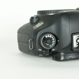 Canon EOS 5D Mark III Canon EOS 5D Mark III