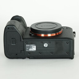 SONY α7 IV(ILCE-7M4) SONY α7 IV(ILCE-7M4)