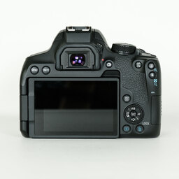 Canon EOS Kiss X10i