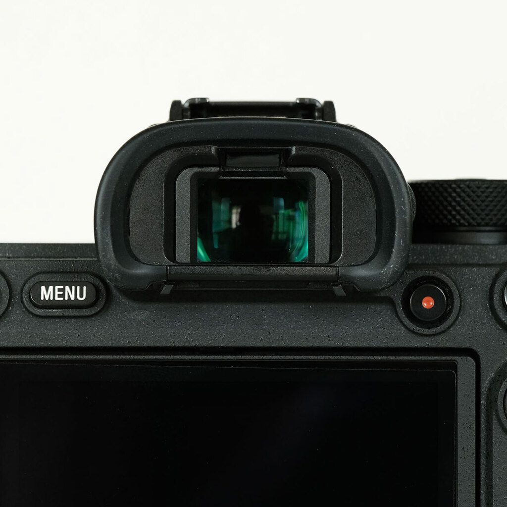 SONY α7RIV ボディ ILCE-7RM4A   【後期モデル 液晶下部にSONYロゴなし】 SONY α7RIV ボディ ILCE-7RM4A   【後期モデル 液晶下部にSONYロゴなし】