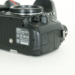 Nikon D610 Nikon D610