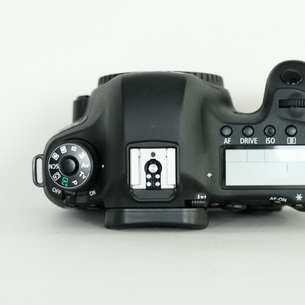 Canon EOS 6D Canon EOS 6D
