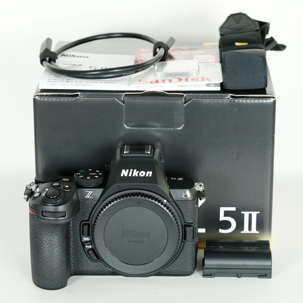 Nikon Z5IIの出品 | ONE SCENE（ワンシーン）