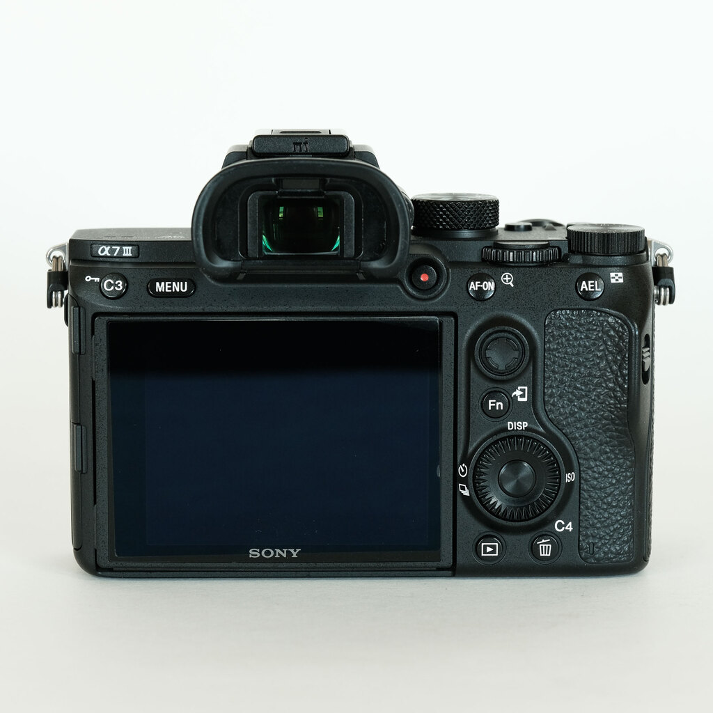 SONY α7 III（ILCE-7M3）