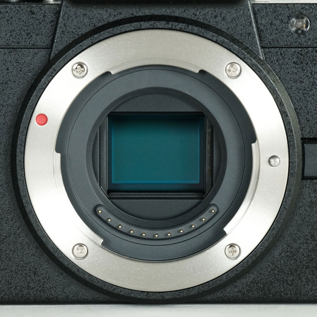 Panasonic LUMIX DC-G100V 標準ズームレンズ + トライポッドグリップキット Panasonic LUMIX DC-G100V 標準ズームレンズ + トライポッドグリップキット