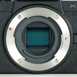Panasonic LUMIX DC-G100V 標準ズームレンズ + トライポッドグリップキット Panasonic LUMIX DC-G100V 標準ズームレンズ + トライポッドグリップキット