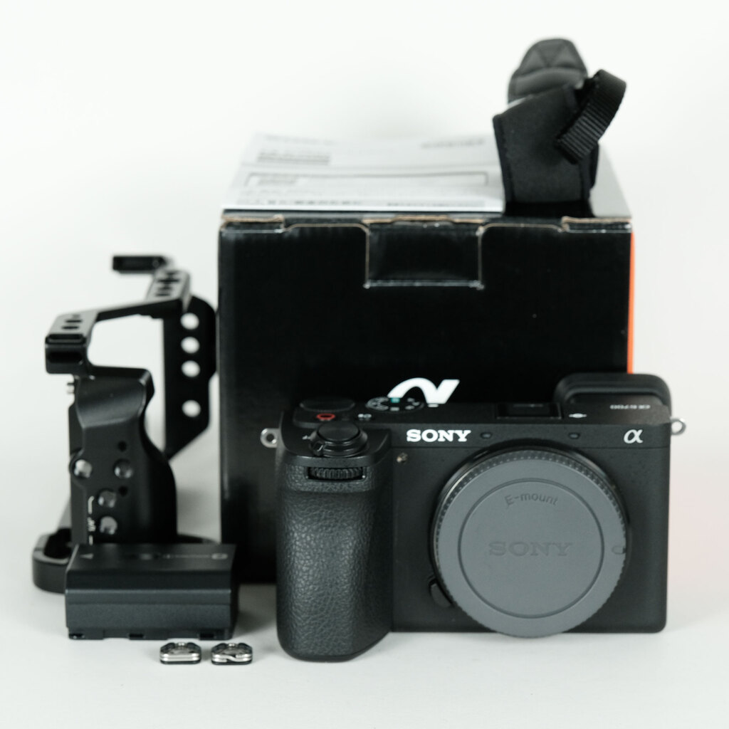 SONY α6700(ILCE-6700) SONY α6700(ILCE-6700)