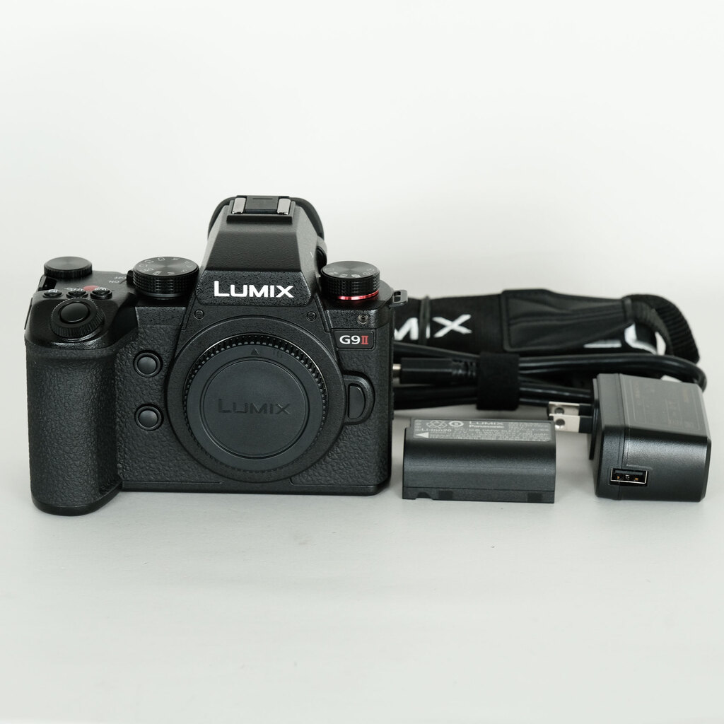 [非売品]LUMIX G9 PRO II 展示台 非売品]LUMIX G9 PRO II 展示台 カメラ
