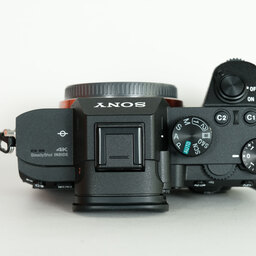 SONY α7 III(ILCE-7M3) SONY α7 III(ILCE-7M3)