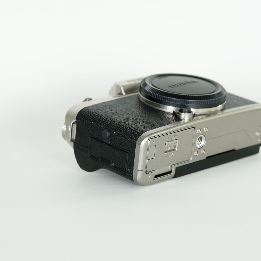 FUJIFILM X-T100 FUJIFILM X-T100