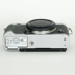 FUJIFILM X-T10 ボディ シルバー