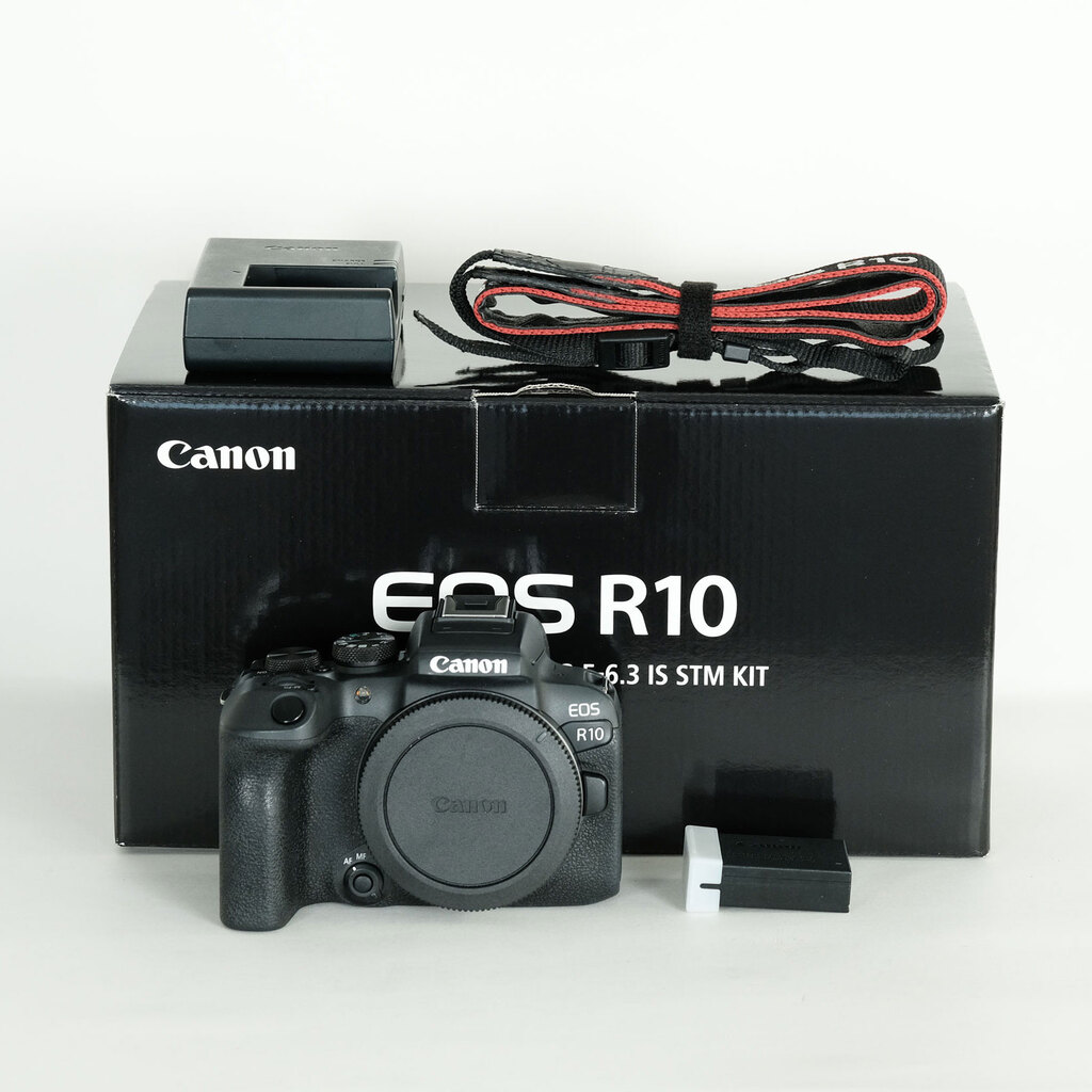 Canon EOS R10