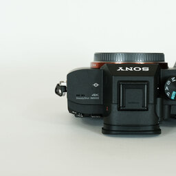 SONY α7 III(ILCE-7M3) SONY α7 III(ILCE-7M3)