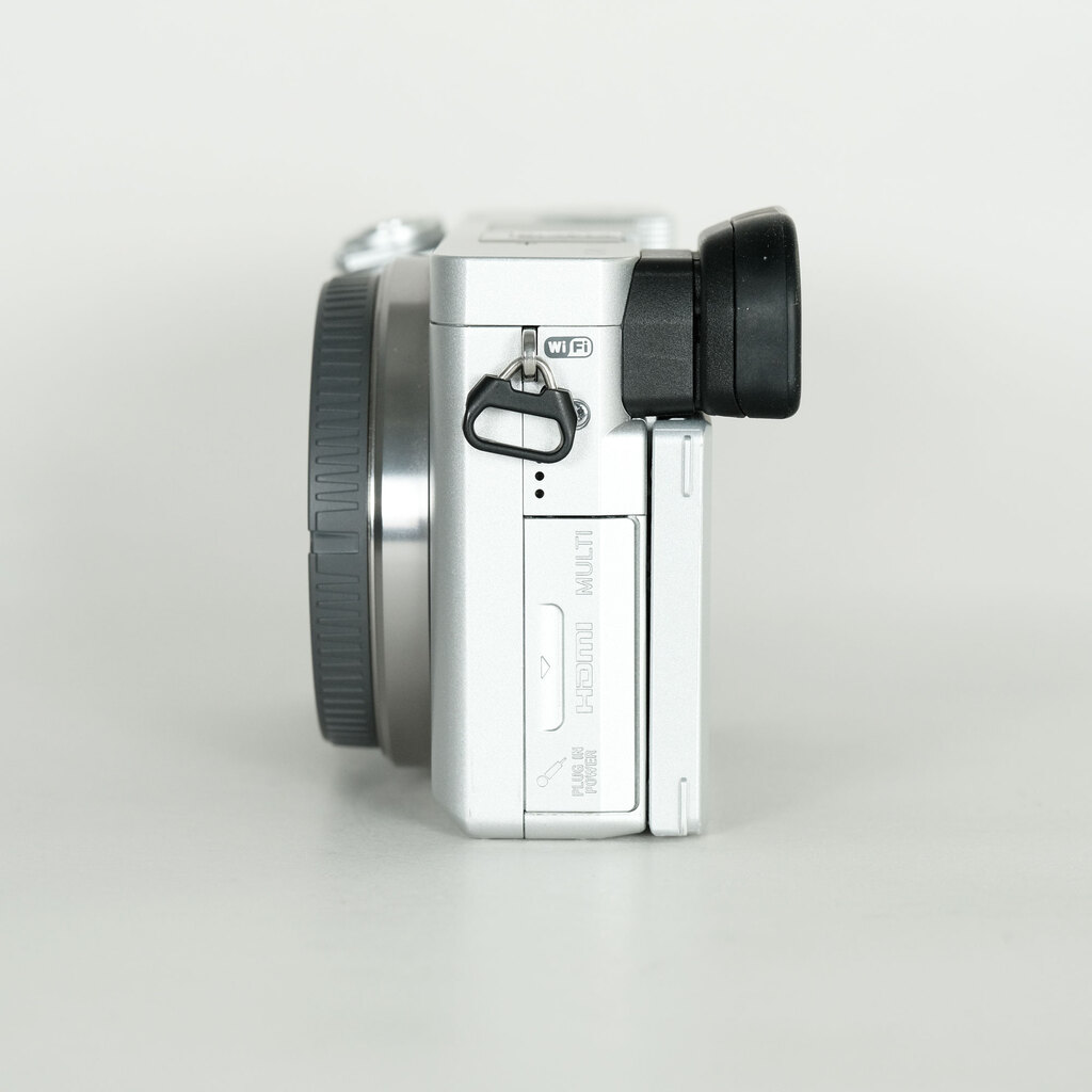 SONY α6400（ILCE-6400）