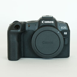 Canon EOS R8 Canon EOS R8