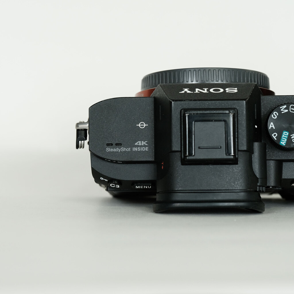 SONY α7 III(ILCE-7M3) SONY α7 III(ILCE-7M3)