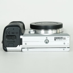 SONY α6400(ILCE-6400) SONY α6400(ILCE-6400)