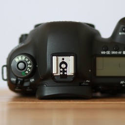 Canon EOS 5D Mark IV