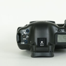 Canon EOS 1D