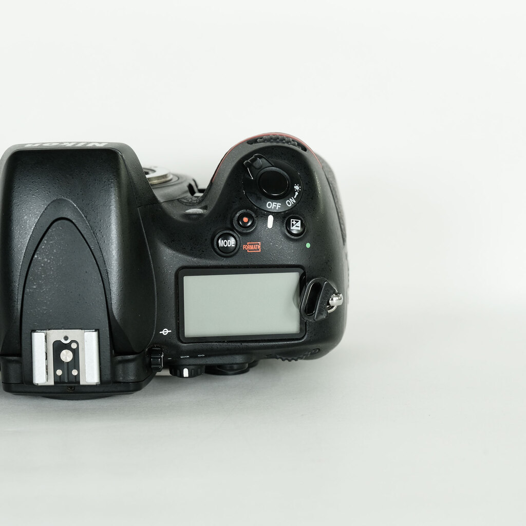 Nikon D800 ジャンク ソロキャン様専用】ジャンク品 Nikon D800 ボディ (付属品あり