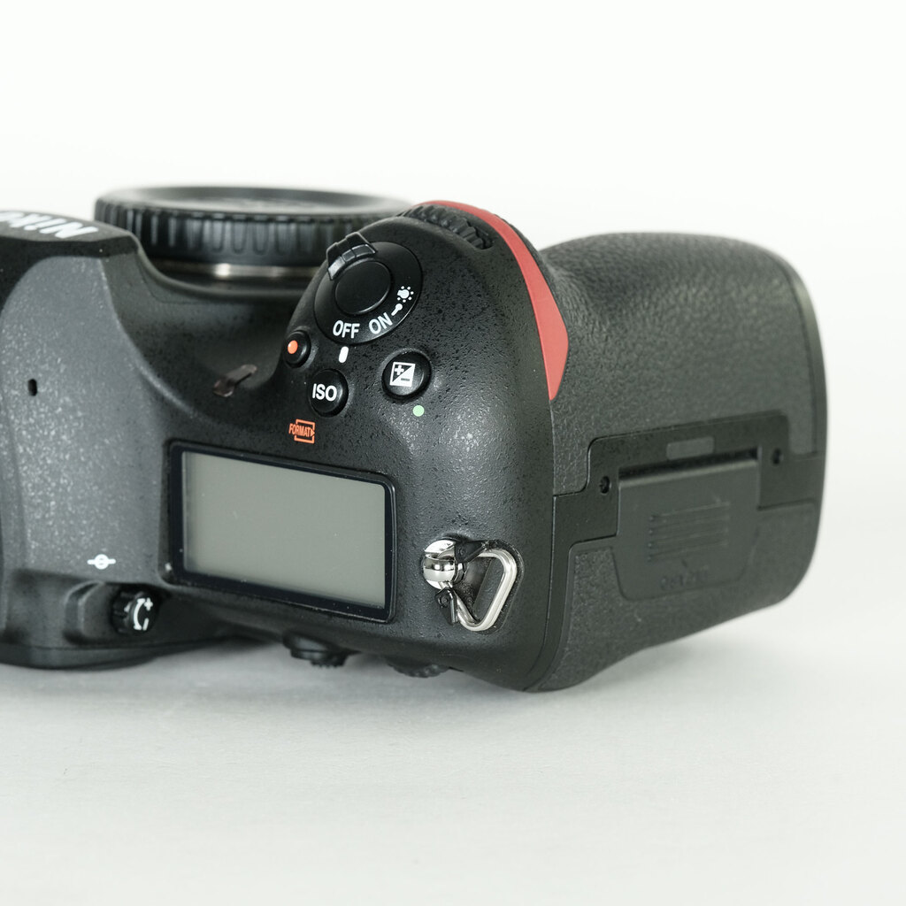 Nikon D850