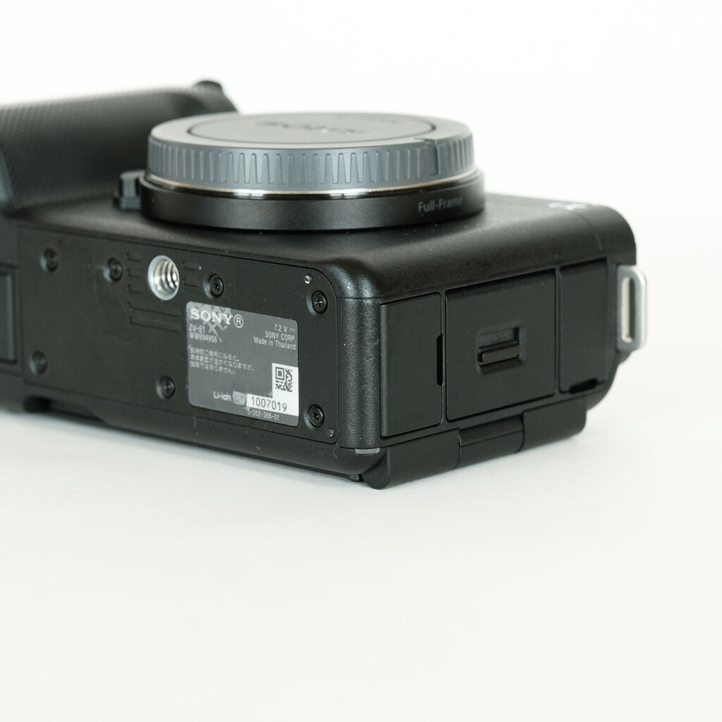 SONY VLOGCAM ZV-E1の出品 | ONE SCENE（ワンシーン）