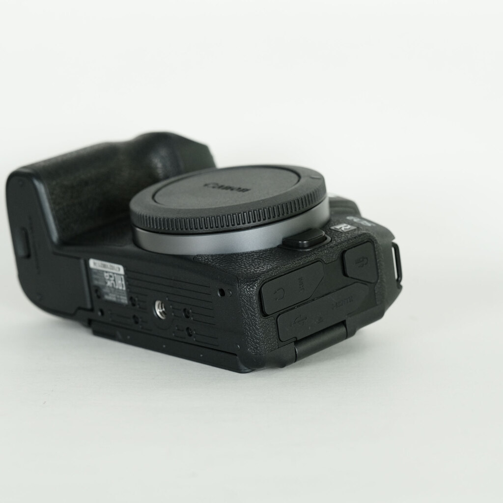 Canon EOS RP Canon EOS RP