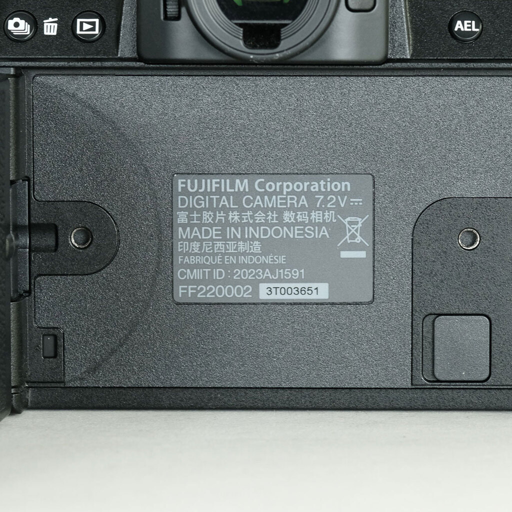 FUJIFILM X-S20 FUJIFILM X-S20