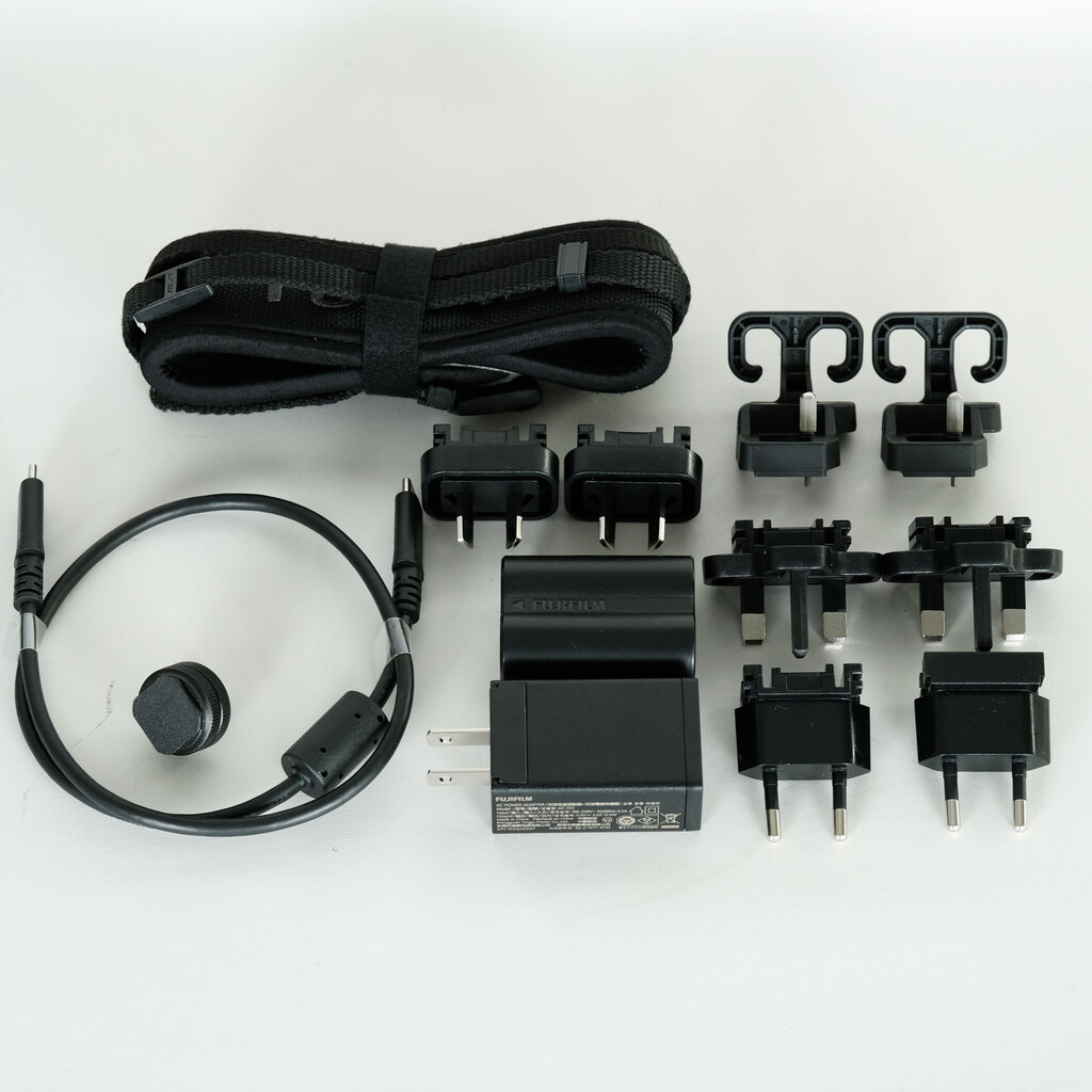 FUJIFILM X-H2 FUJIFILM X-H2