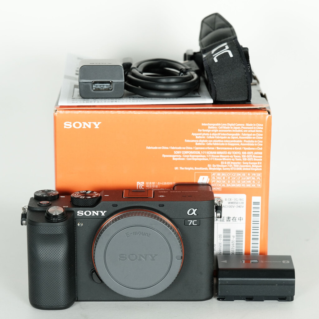 SONY α7c 本体 α7C 新品 168,942円 中古 129,000円 | ネット最安値の価格比較