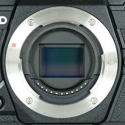 OLYMPUS OM-D E-M5 Mark III