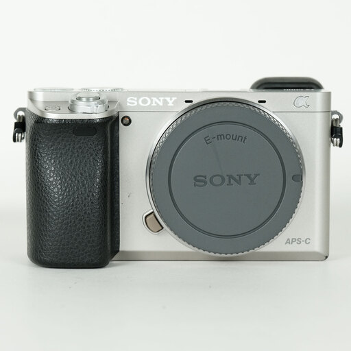 SONY α6000(ILCE-6000) SONY α6000(ILCE-6000)
