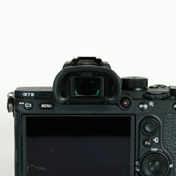 SONY α7 III（ILCE-7M3）