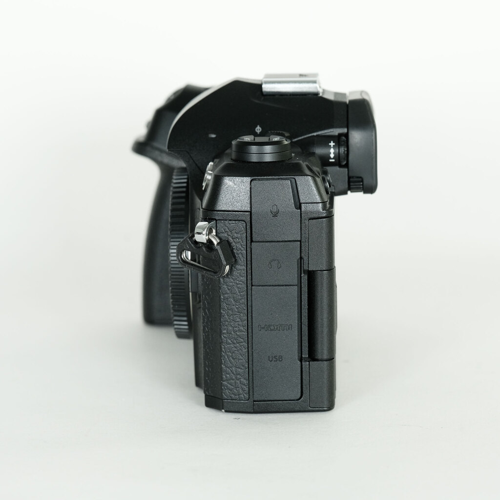 OM SYSTEM OM-1 Mark II