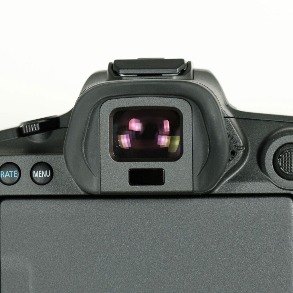 Canon EOS R5 Canon EOS R5