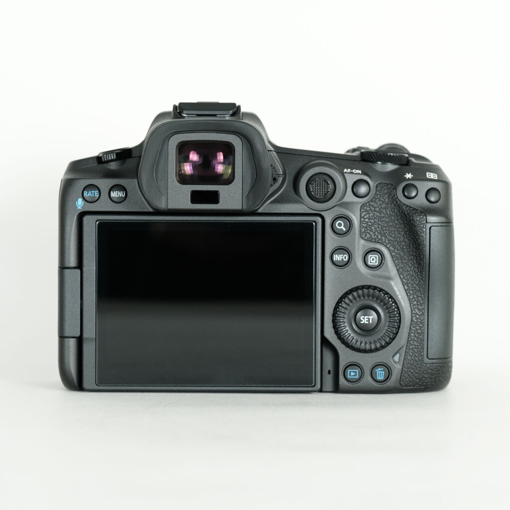 Canon EOS R5 Canon EOS R5
