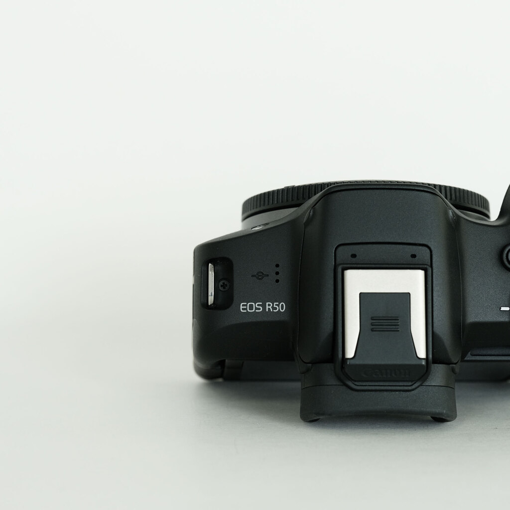 Canon EOS R50の出品 | ONE SCENE（ワンシーン）