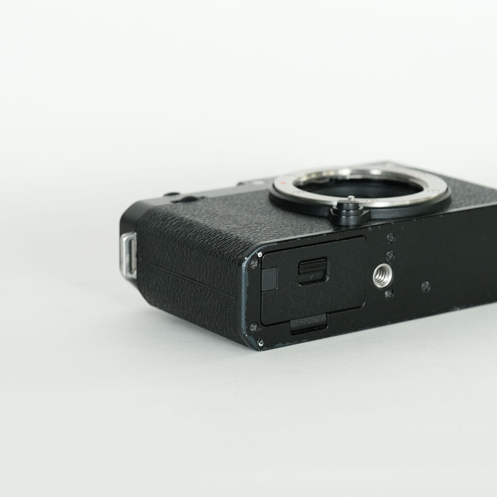 FUJIFILM X-E4 FUJIFILM X-E4