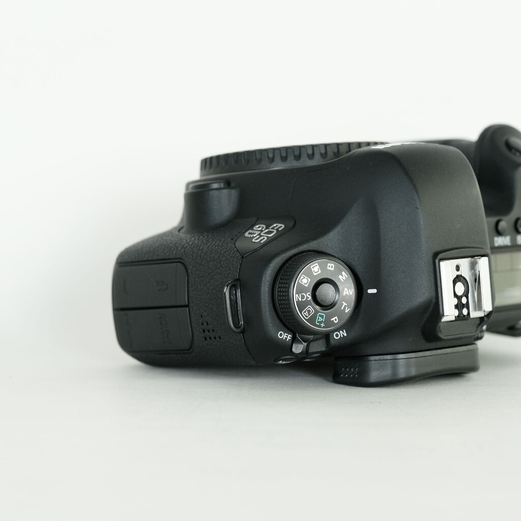 Canon EOS 6D Canon EOS 6D