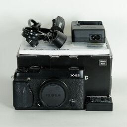 FUJIFILM X-E2 FUJIFILM X-E2