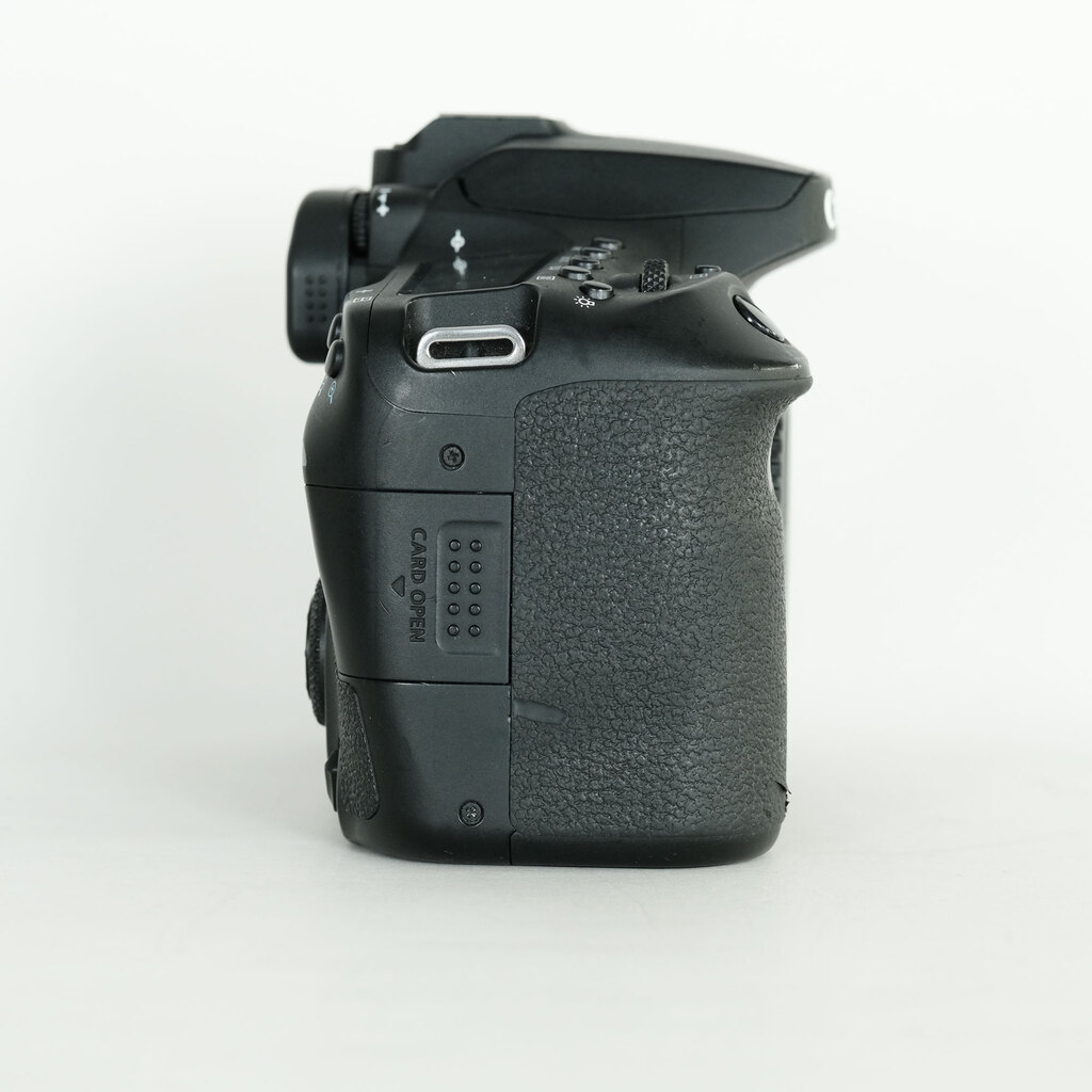 Canon EOS 90D Canon EOS 90D