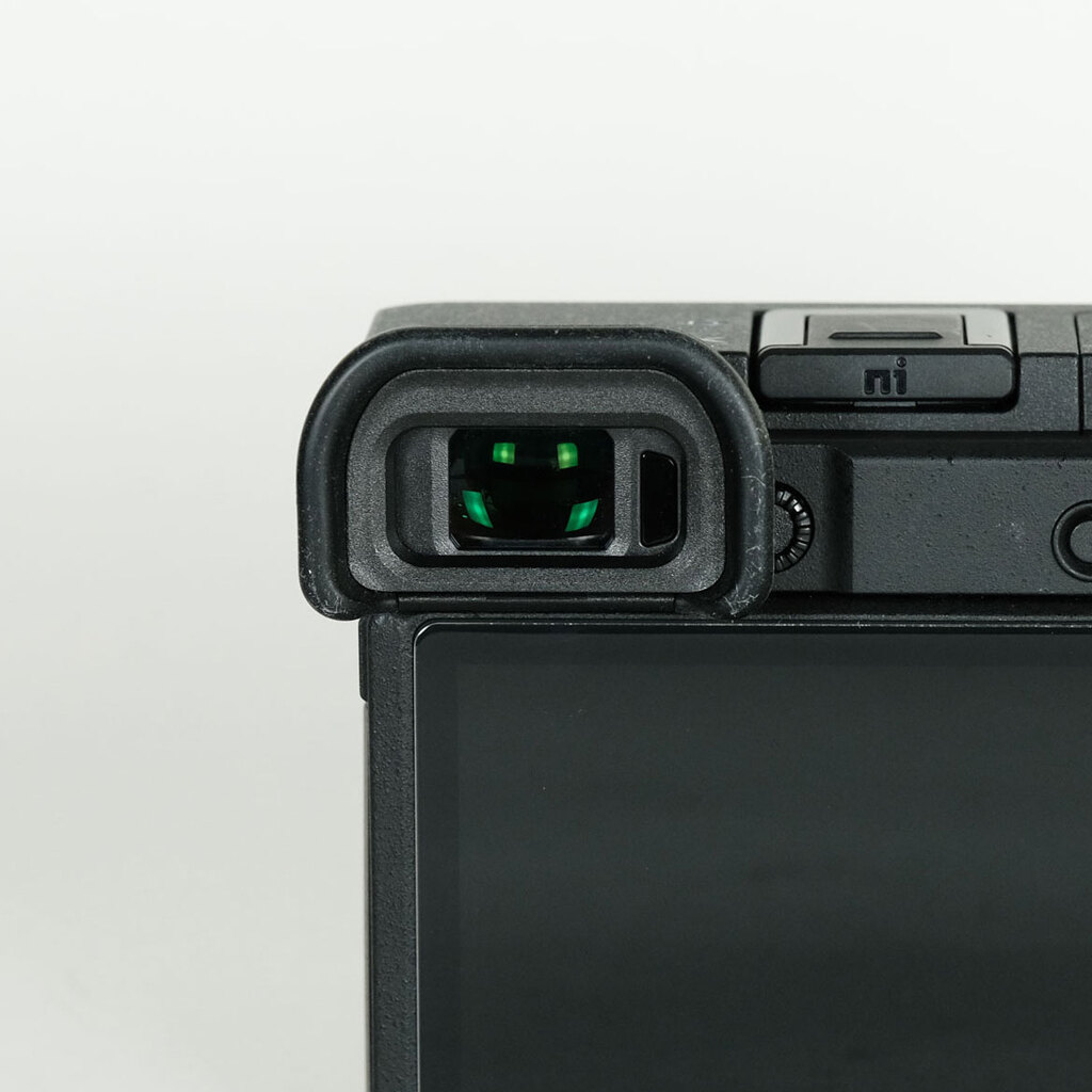 SONY α6400(ILCE-6400) SONY α6400(ILCE-6400)