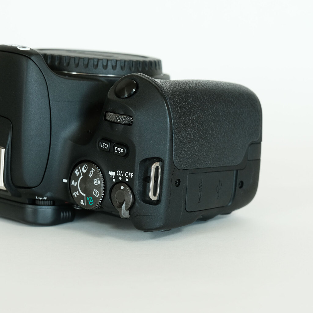 Canon EOS Kiss X9 Canon EOS Kiss X9
