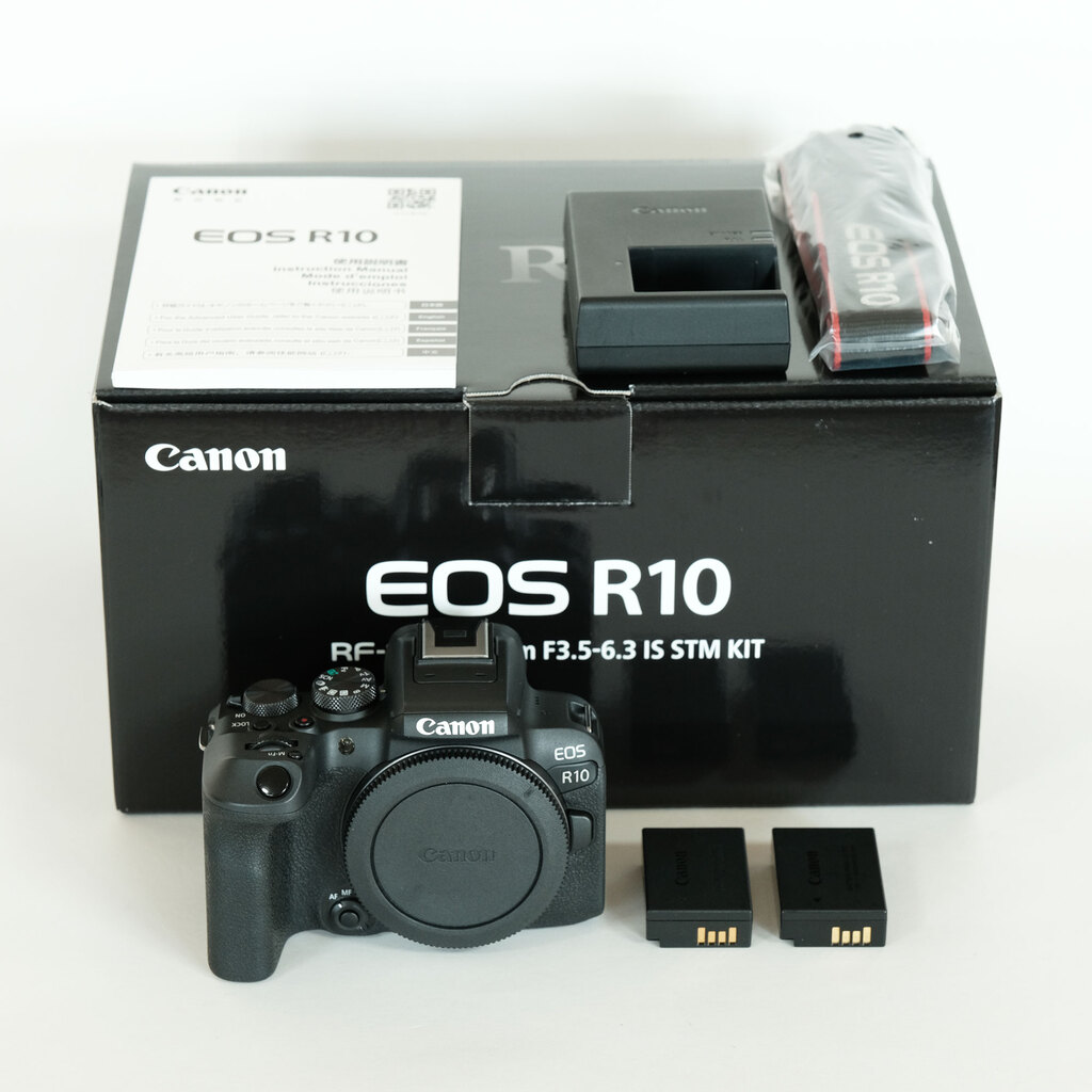 Canon EOS R5 予備バッテリー付き（シャッター回数5,000未満） Canon EOS R5 予備バッテリー付き（シャッター回数5,000未満）