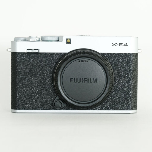 FUJIFILM X-E4
