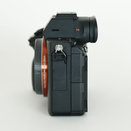SONY α7 III(ILCE-7M3) SONY α7 III(ILCE-7M3)