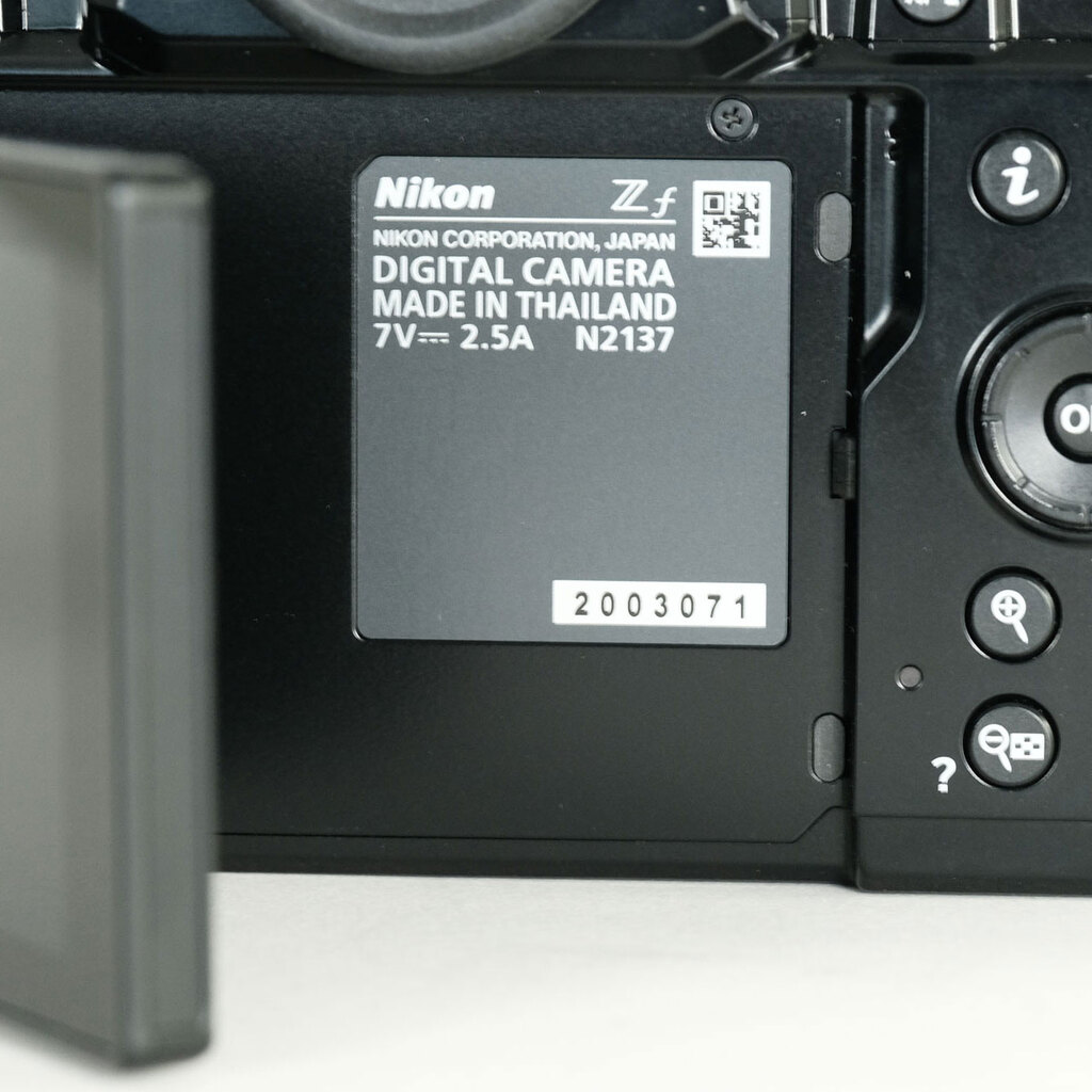 Nikon Z fの出品 | ONE SCENE（ワンシーン）